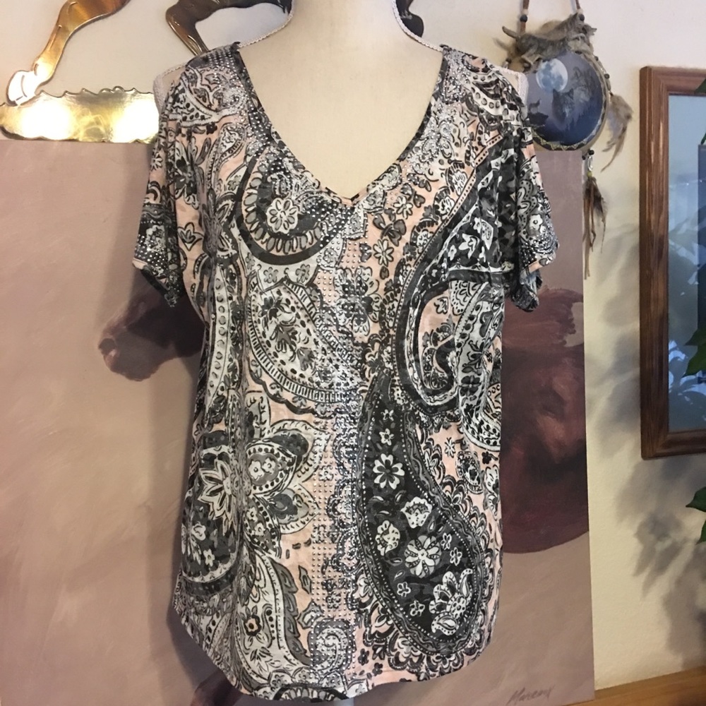 INC International Concepts stud detail top M